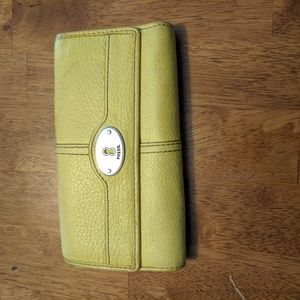 Fossil trifold wallet